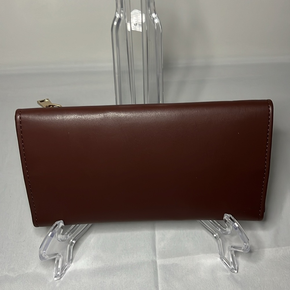 Target wallet - Picture 2 of 5